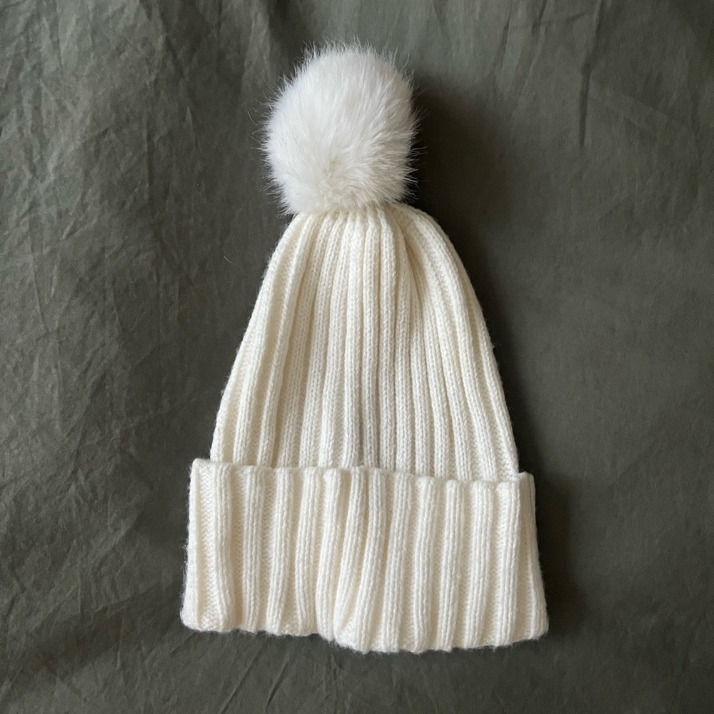 H&M hat